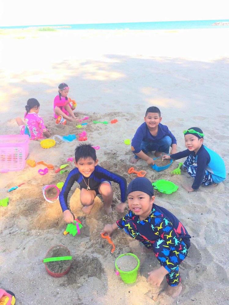 Chez Nous Boutique Resort Haad Chao Samran Buitenkant foto