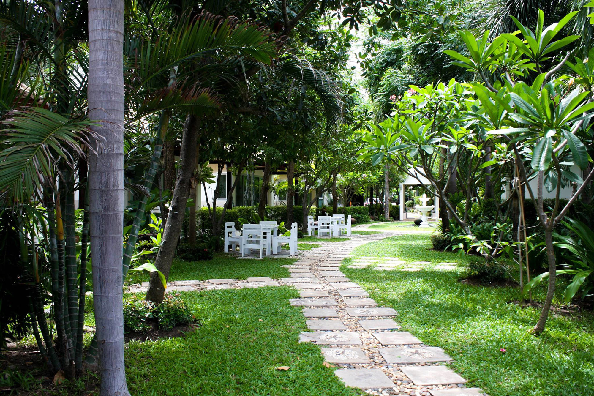 Chez Nous Boutique Resort Haad Chao Samran Buitenkant foto