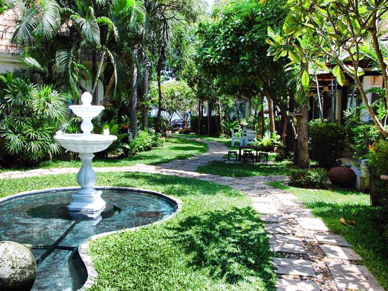 Chez Nous Boutique Resort Haad Chao Samran Buitenkant foto