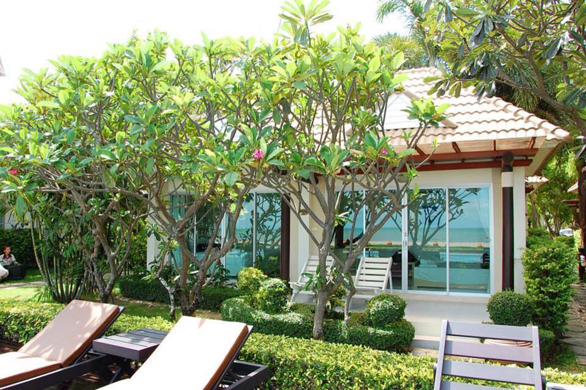 Chez Nous Boutique Resort Haad Chao Samran Buitenkant foto